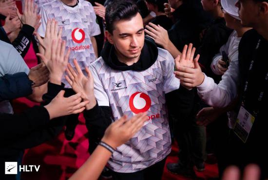 NVIDIA与微软携手推进RTX AI PC革命